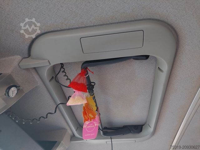 Three-sided tipper truck MAN TGA 26.430 BB 6x4 Meiller