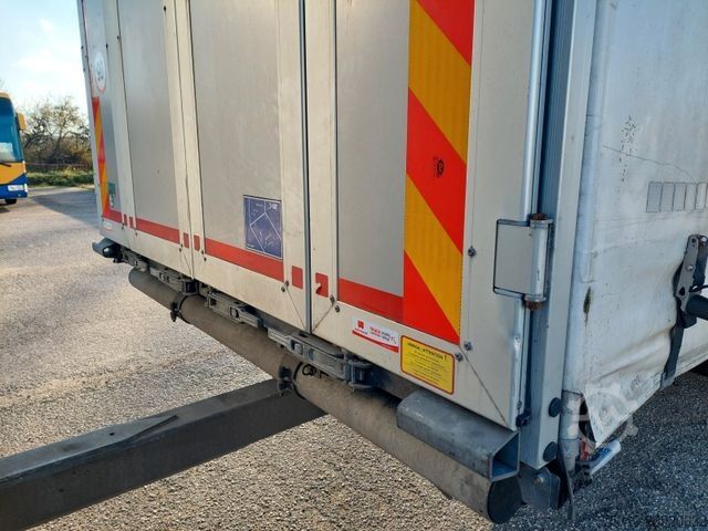 Jumbo truck MAN TGX 18.470 LL + Gniotpol G-4080 120 m3 Durchbar