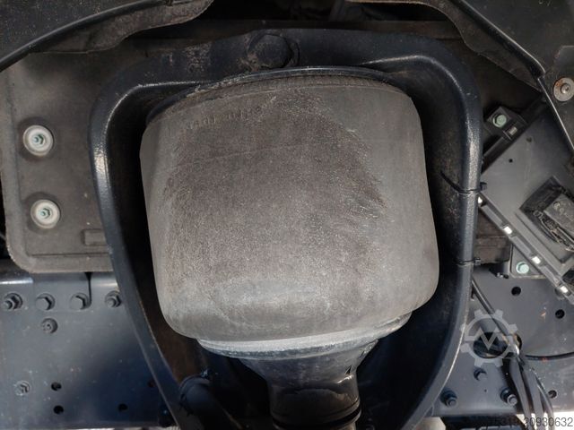 Jumbo truck MAN TGX 18.470 LL + Gniotpol G-4080 120 m3 Durchbar