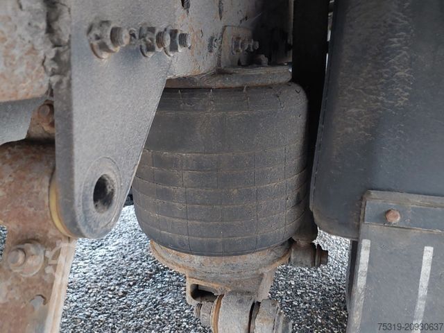 Transporter mit Pritsche & Plane IVECO 75E21 4x2 LBW Nutzlast 3t 18 Paletten