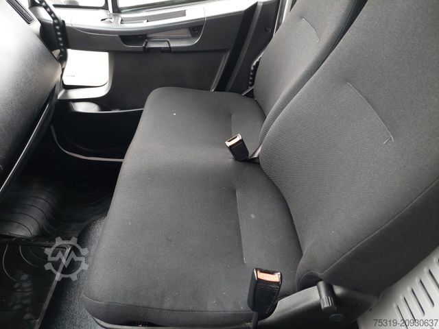 Transporter mit Pritsche & Plane IVECO 75E21 4x2 LBW Nutzlast 3t 18 Paletten