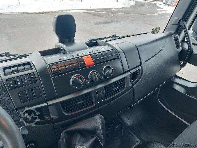 Curtain sider van IVECO 75E21 4x2 LBW Nutzlast 3t 18 Paletten