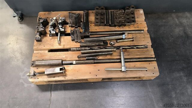Lathe - cycle controled WEILER E 70 x 2000