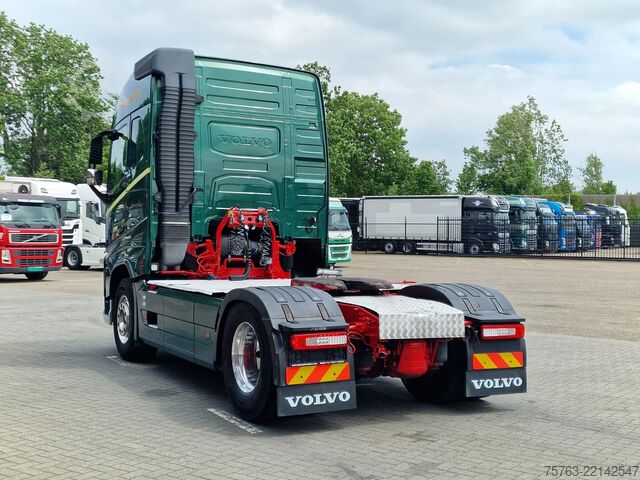 Standard-SZM Volvo FH 13.460 Globetrotter 4x2 - ADR - Chassis cove...