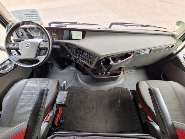 Standard-SZM Volvo FH 13.460 Globetrotter 4x2 - ADR - Chassis cove...