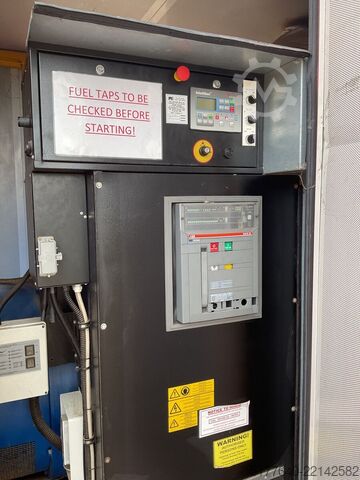 Motor Mitsubishi S16R, 2000KVA. Low hours and very complete
