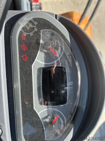 Kommunalfahrzeug / Geräteträger Holder C 55 SC