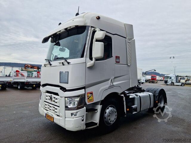 Standard tractor unit Renault Gamme T