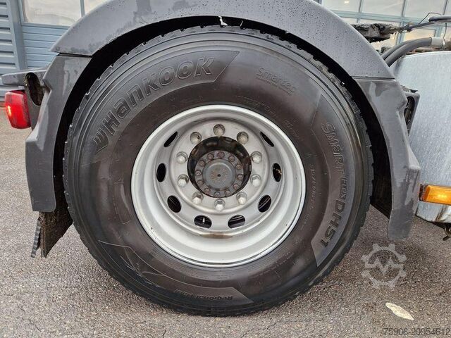 Standard tractor unit Renault Gamme T