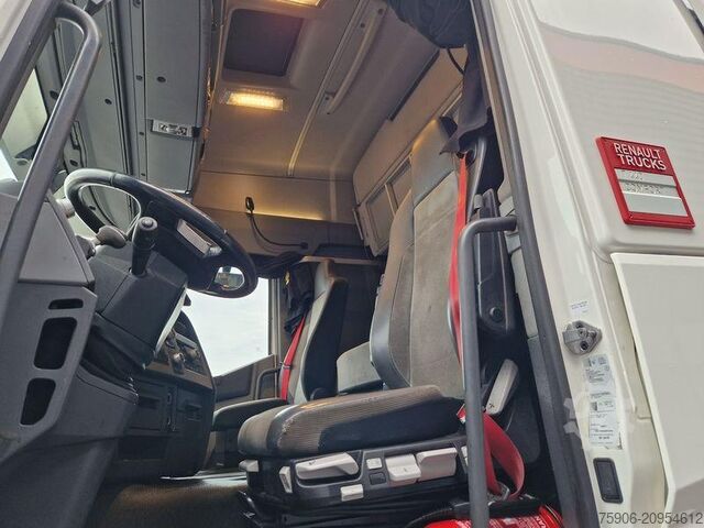 Standard tractor unit Renault Gamme T