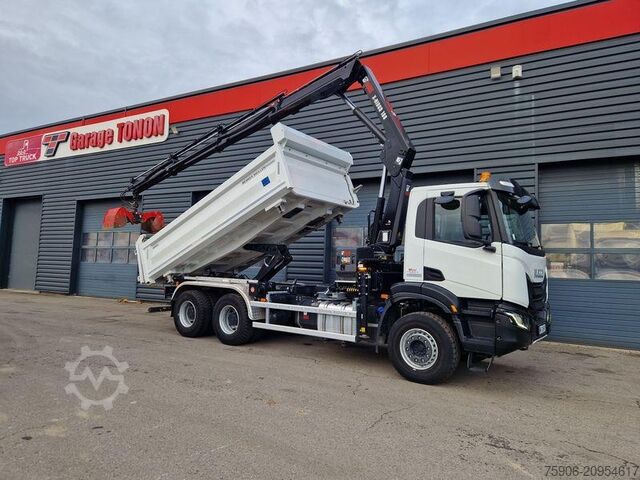 Tipper truck Iveco X-WAY