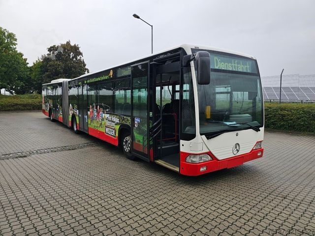 Articulated bus MERCEDES-BENZ O 530 G, Gelenkbus, 3 Achser, Retarder