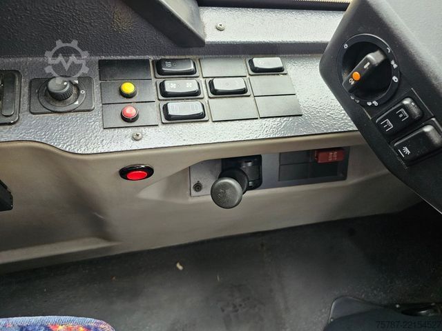 Articulated bus MERCEDES-BENZ O 530 G, Gelenkbus, 3 Achser, Retarder
