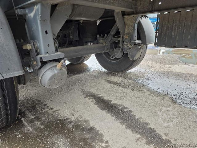 Silo semitrailer KEMPF Schleusenkipper, Rüttler, ca. 58,7 cbm, Lift