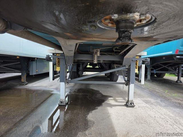 Silo semitrailer KEMPF Schleusenkipper, Rüttler, ca. 58,7 cbm, Lift