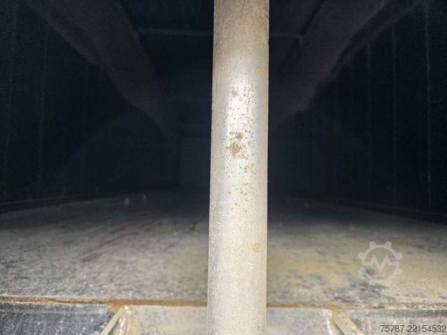 Silo semitrailer KEMPF Schleusenkipper, Rüttler, ca. 58,7 cbm, Lift