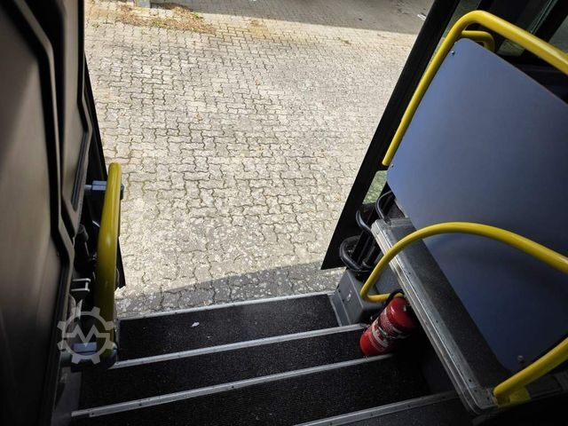 Intercity bus IVECO Crossway 55+1+1+26, Retarder