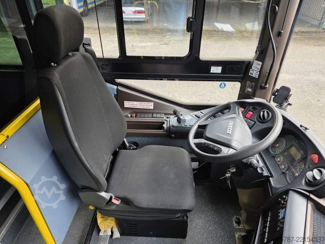 Intercity bus IVECO Crossway 55+1+1+26, Retarder