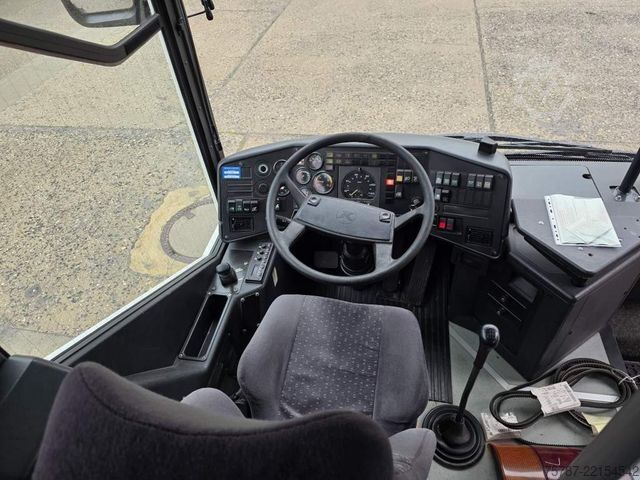 Intercity bus SETRA S315 Überland 53+49+1, großer Gepäckraum