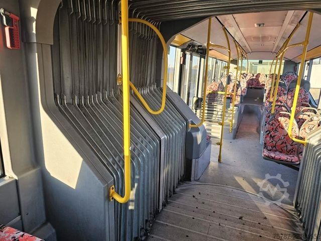 Articulated bus MERCEDES-BENZ O530 Gelenbus, Retarder, Vollklima, 354 PS, EEV
