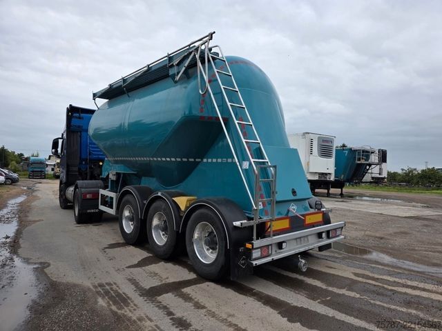 Tanker semitrailer FELDBINDER 26TL liegendes Euter, 2 x Befüllung, Schwallwand