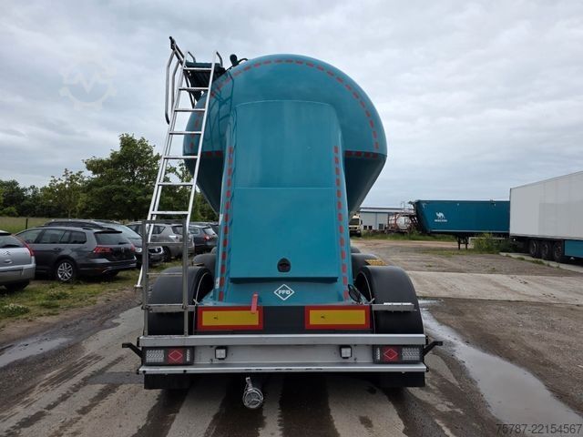 Tanker semitrailer FELDBINDER 26TL liegendes Euter, 2 x Befüllung, Schwallwand