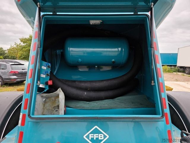 Tanker semitrailer FELDBINDER 26TL liegendes Euter, 2 x Befüllung, Schwallwand