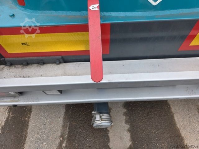 Tanker semitrailer FELDBINDER 26TL liegendes Euter, 2 x Befüllung, Schwallwand