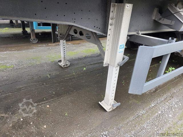 Tipper semitrailer SCHMITZ CARGOBULL 49 cbm Getreidekipper, Kornschieber, Luf, Lift