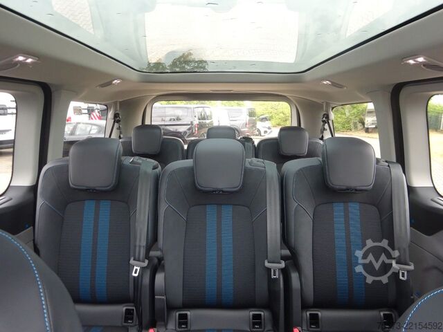 Minibus FORD Tourneo Custom 340L1 Sport PHEV AHK Exklusiv ACC