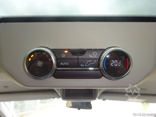Minibus FORD Tourneo Custom 340L1 Sport PHEV AHK Exklusiv ACC