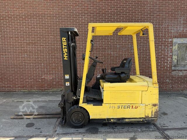 Electric 4-wheel forklift Hyster J1.80XMT