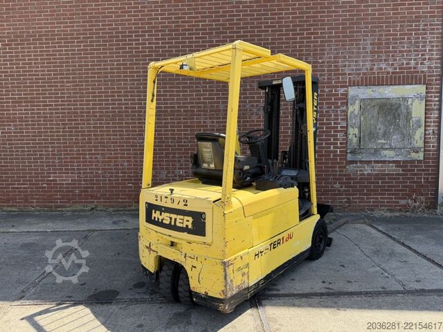 Electric 4-wheel forklift Hyster J1.80XMT