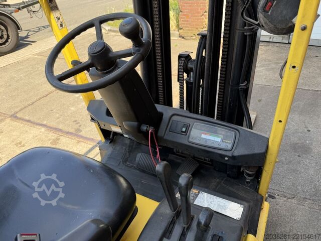 Electric 4-wheel forklift Hyster J1.80XMT