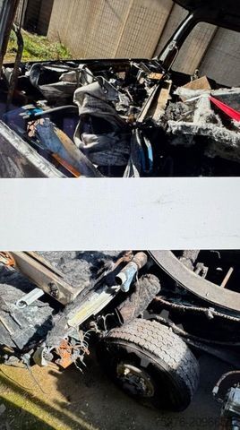 Box truck MERCEDES-BENZ Atego 818 Brandschaden