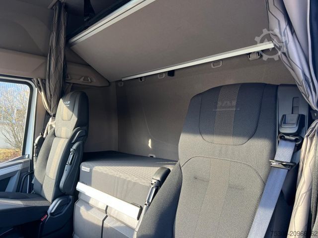 Standard SZM DAF XF 480 FT mit ADR Ausstattung