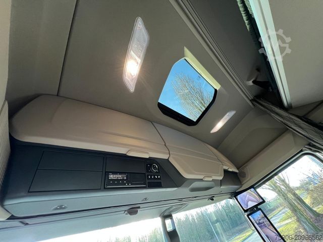 Standard SZM DAF XF 480 FT mit ADR Ausstattung