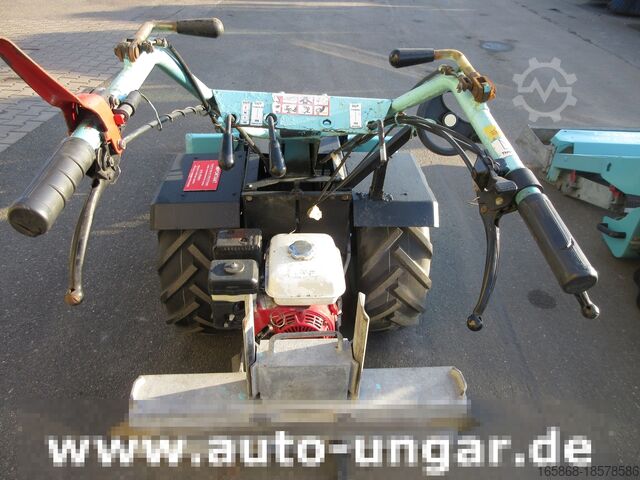 Beach cleaners Beachtech Sweepy walk-behind Beachcleaner Strandre