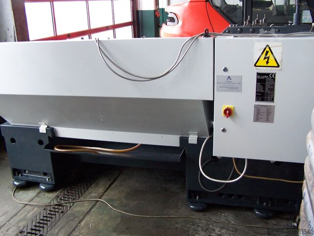 Center lathe Colchester Master 3250