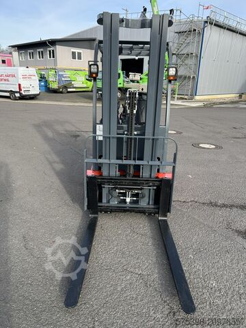 3-wheel forklift, 2t, sideshift, lithium, fingertip control Mima TKC20