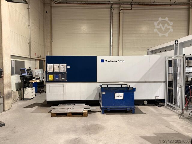 Laser cutting machine TRUMPF TruLaser 5030 fiber L76 + Automation