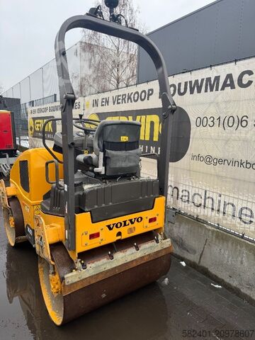 Tandem roller Volvo DD 25 B