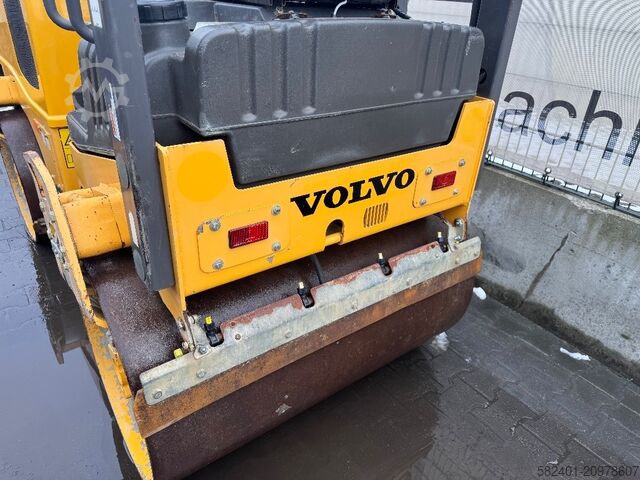 Tandem roller Volvo DD 25 B
