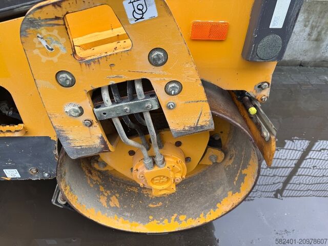 Tandem roller Volvo DD 25 B