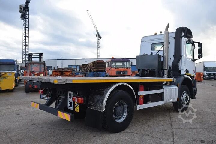 Suitcase Mercedes-Benz Arocs 1836