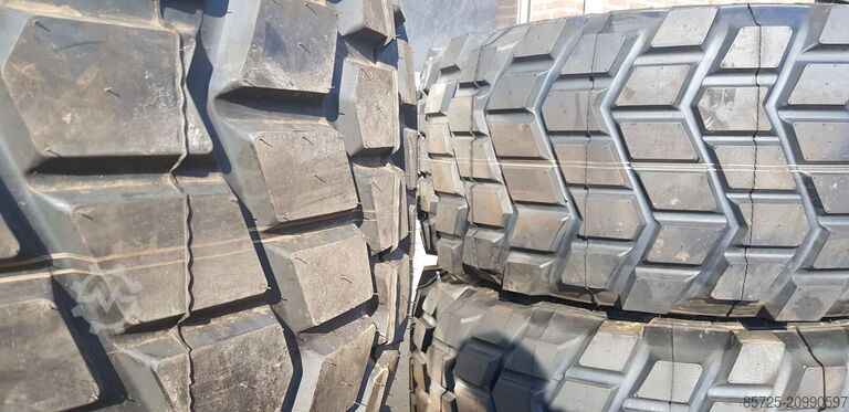 Wheel with tyre Michelin 24 20.5 xs