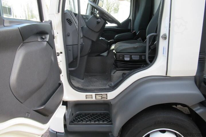 Curtain sided Volvo FL 240 Schuifzeil + Klep 1500 kg Euro 6