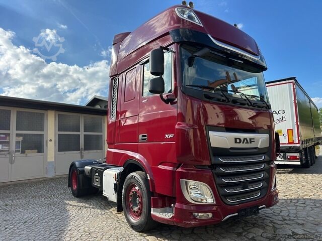Standard tractor unit daf XF480FT SSC Intarder Standklima