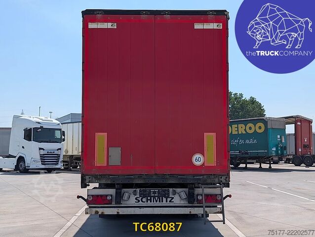Sliding tarpaulins Schmitz Cargobull 