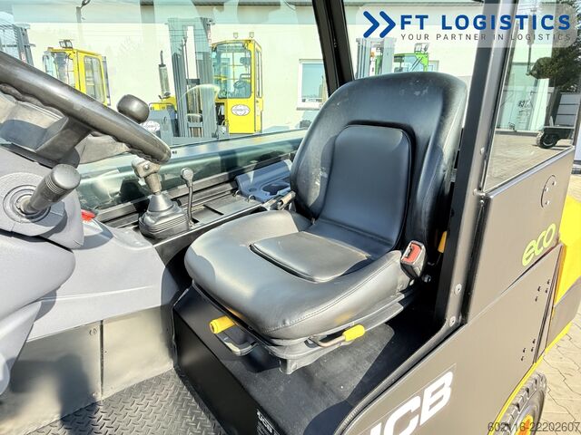 Teleskoplader JCB TLT 30D NEW TIRES CABIN ONLY 4478 HOUR